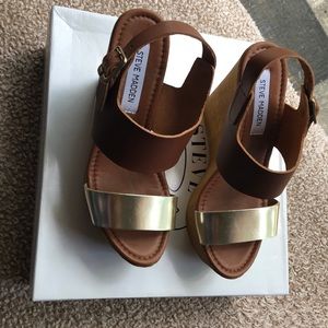 Steve Madden Wedges NIB